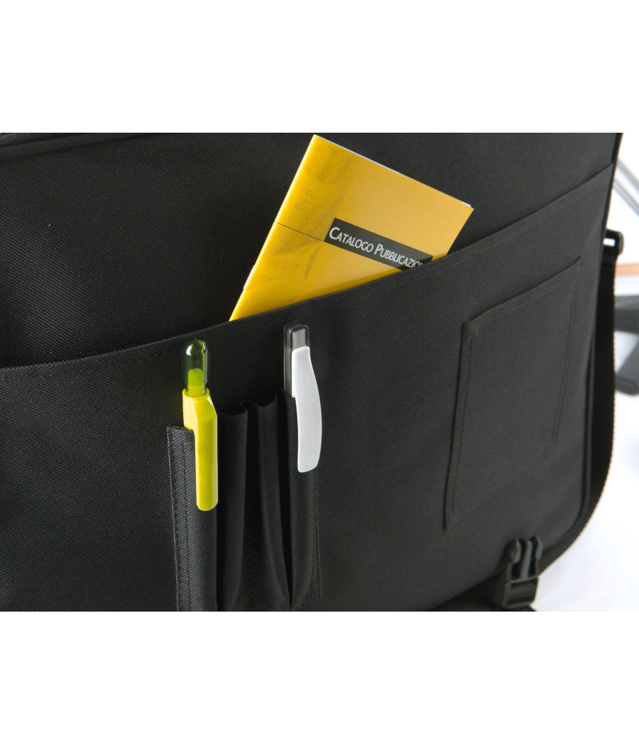 Porte-document avec rabat