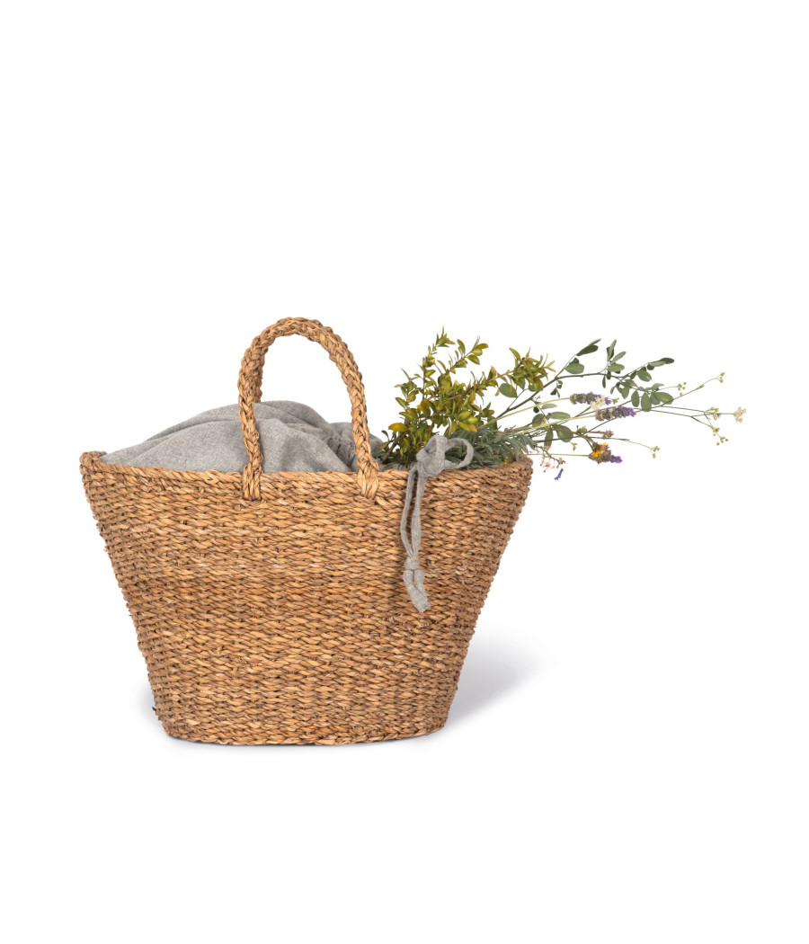 Panier tressé à la main