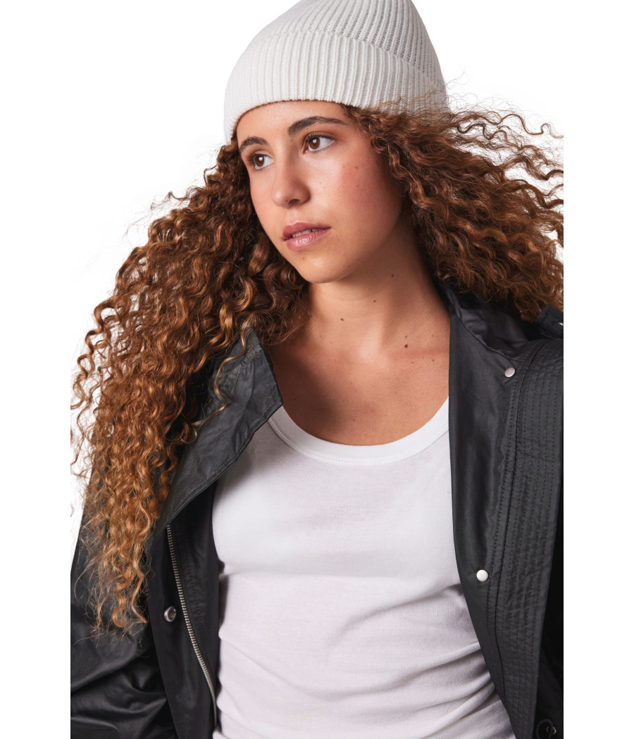 Bonnet côtelé avec revers