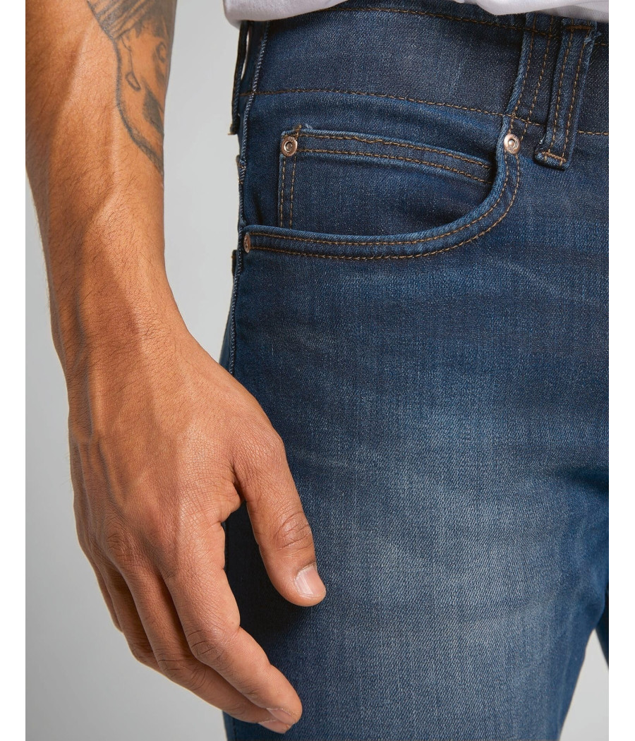 Jean extreme motion slim fit