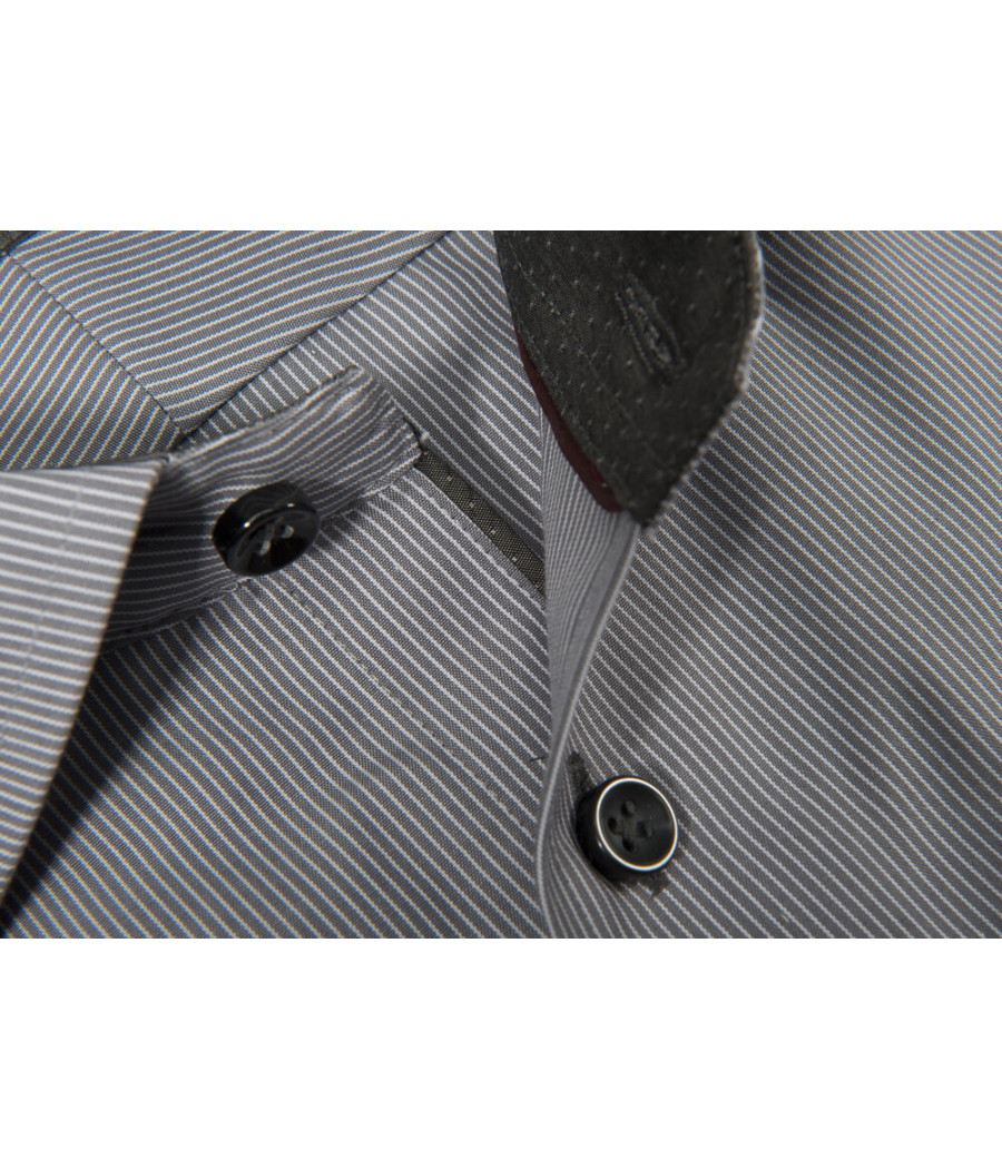 Red Bow 24 
Chemise Regular Fit Hommes